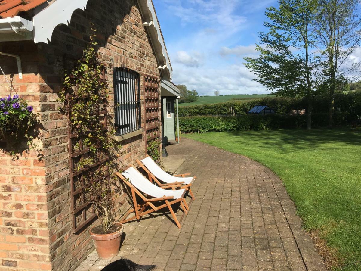 Crossways Self-Catering Cottage - Self Contained East Ravendale Kültér fotó